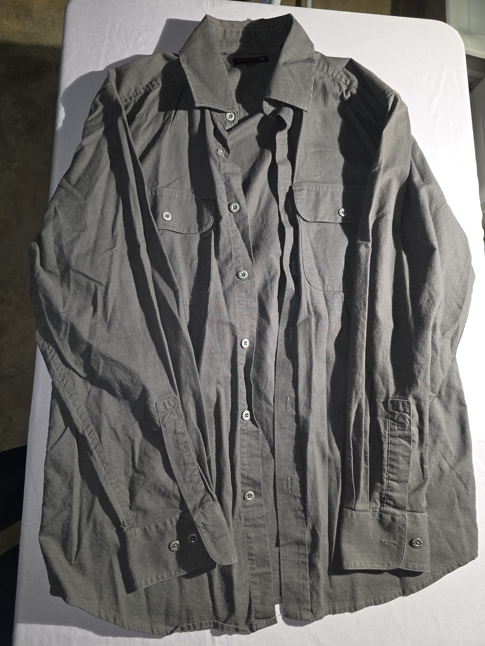 Wolverine Men's Long Sleeve Button-Down Shirt in Gray/Dark Brown